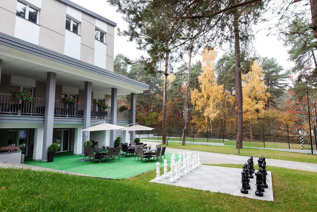 Inwest Osrodek Szkoleniowo-Wypoczynkowy Smardzewice Exterior foto