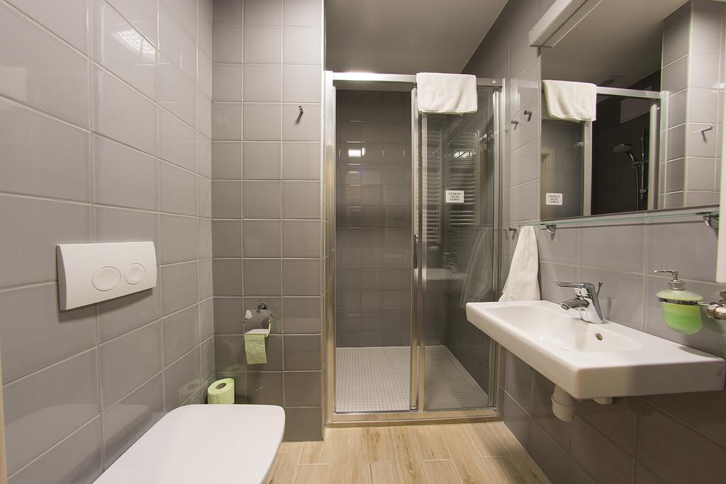 Inwest Osrodek Szkoleniowo-Wypoczynkowy Smardzewice Exterior foto