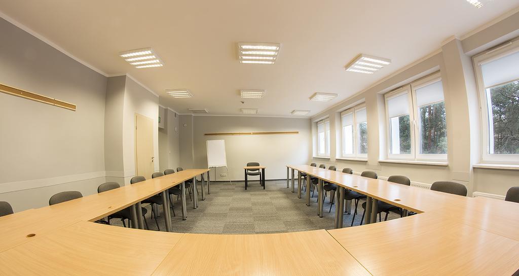 Inwest Osrodek Szkoleniowo-Wypoczynkowy Smardzewice Exterior foto